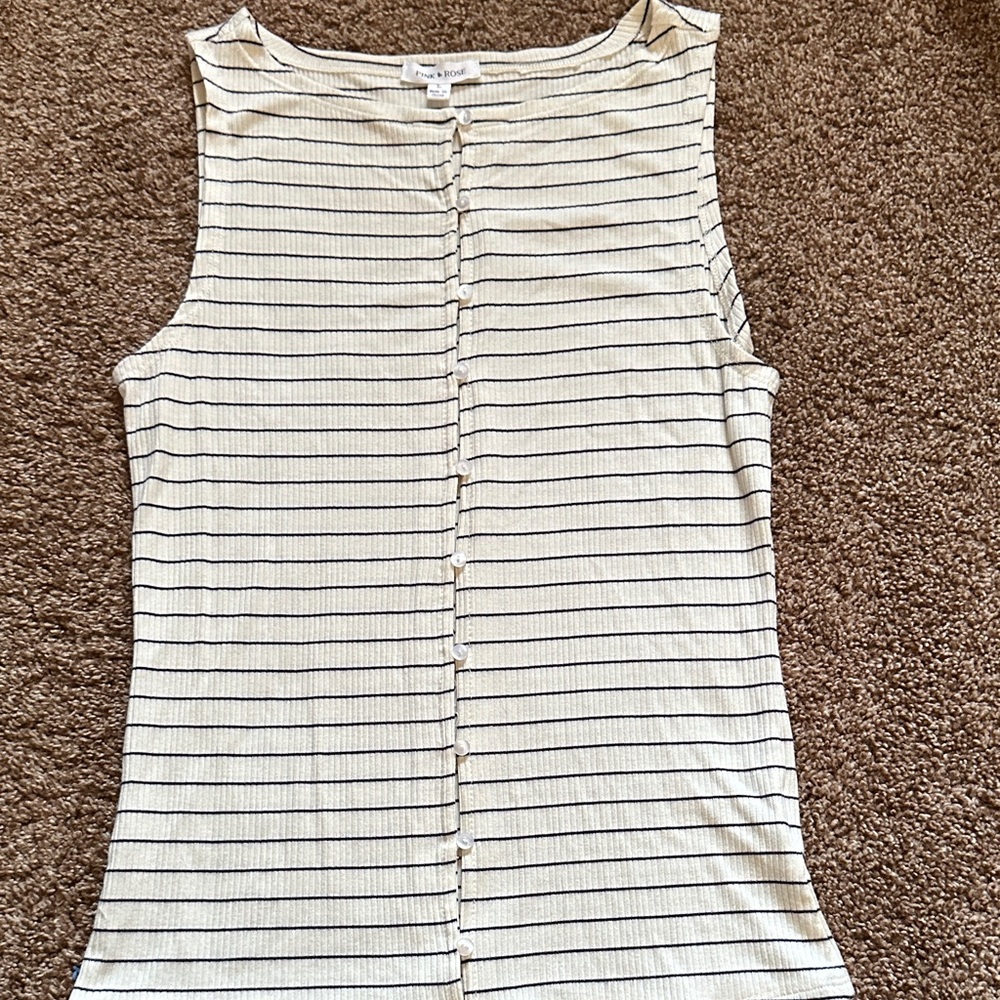 Ribbed Tank and Front Buttons - L